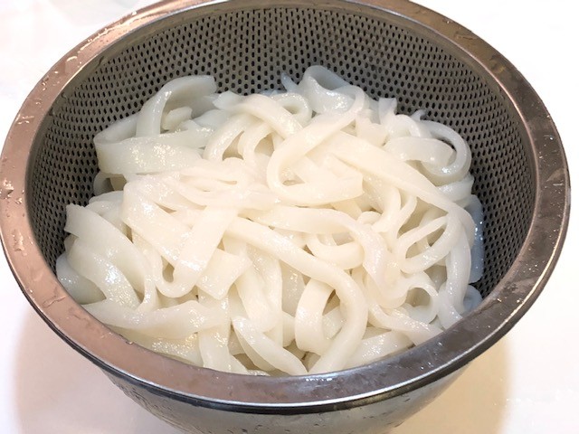 米粉の麺づくり